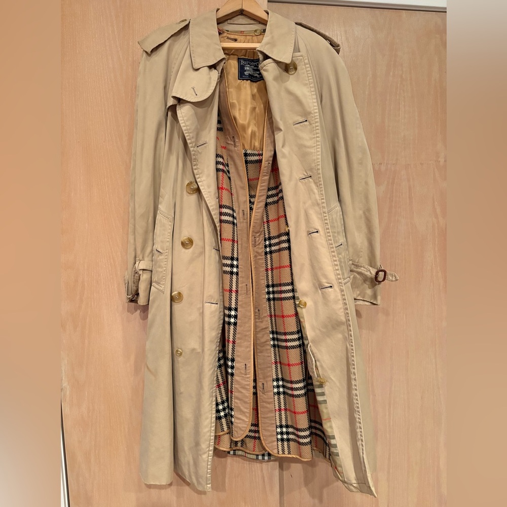 Burberry Trench Coat with Removable Wool Lining